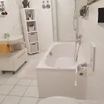 Tillyhome شقة
